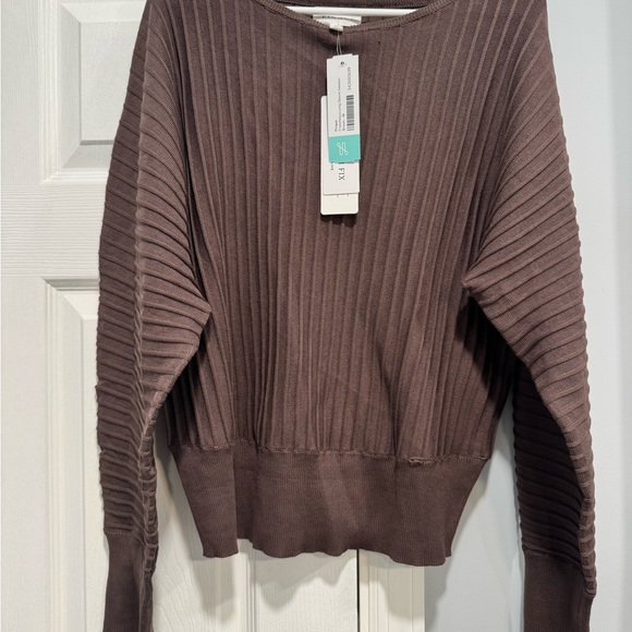 Pinque Design Studio Ribbed Francesca Sweater Coffee Brown Size M NWT - Picture 2 of 6